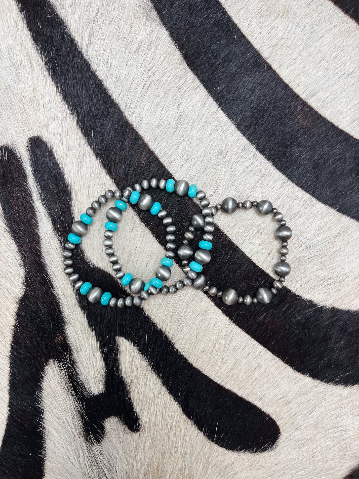 Turquoise & Pearls Stretch Bracelets
