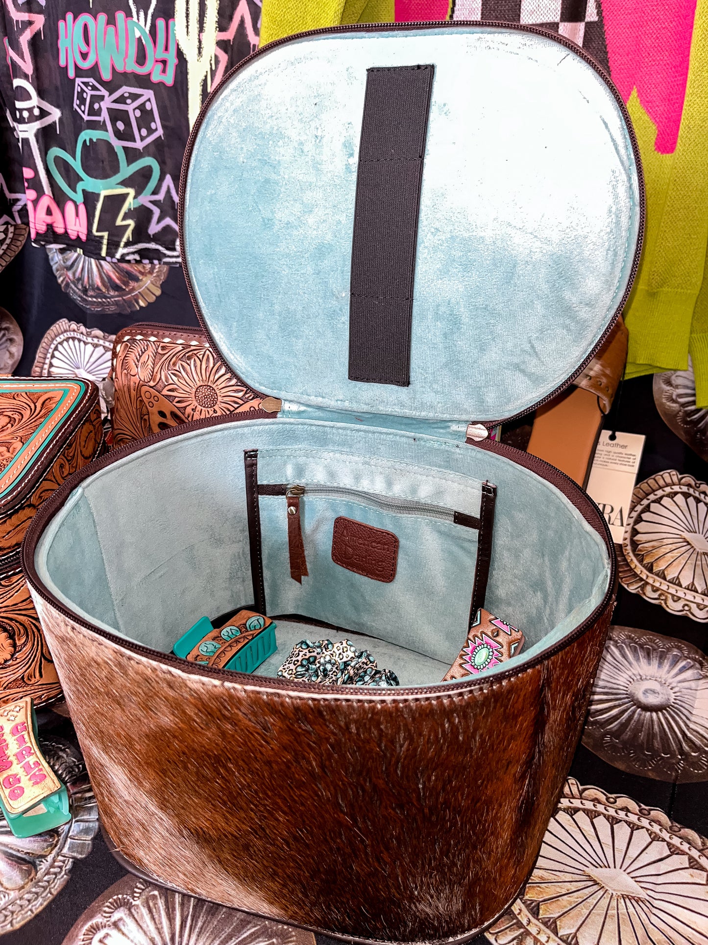 The Sittin’ Pretty Makeup Case