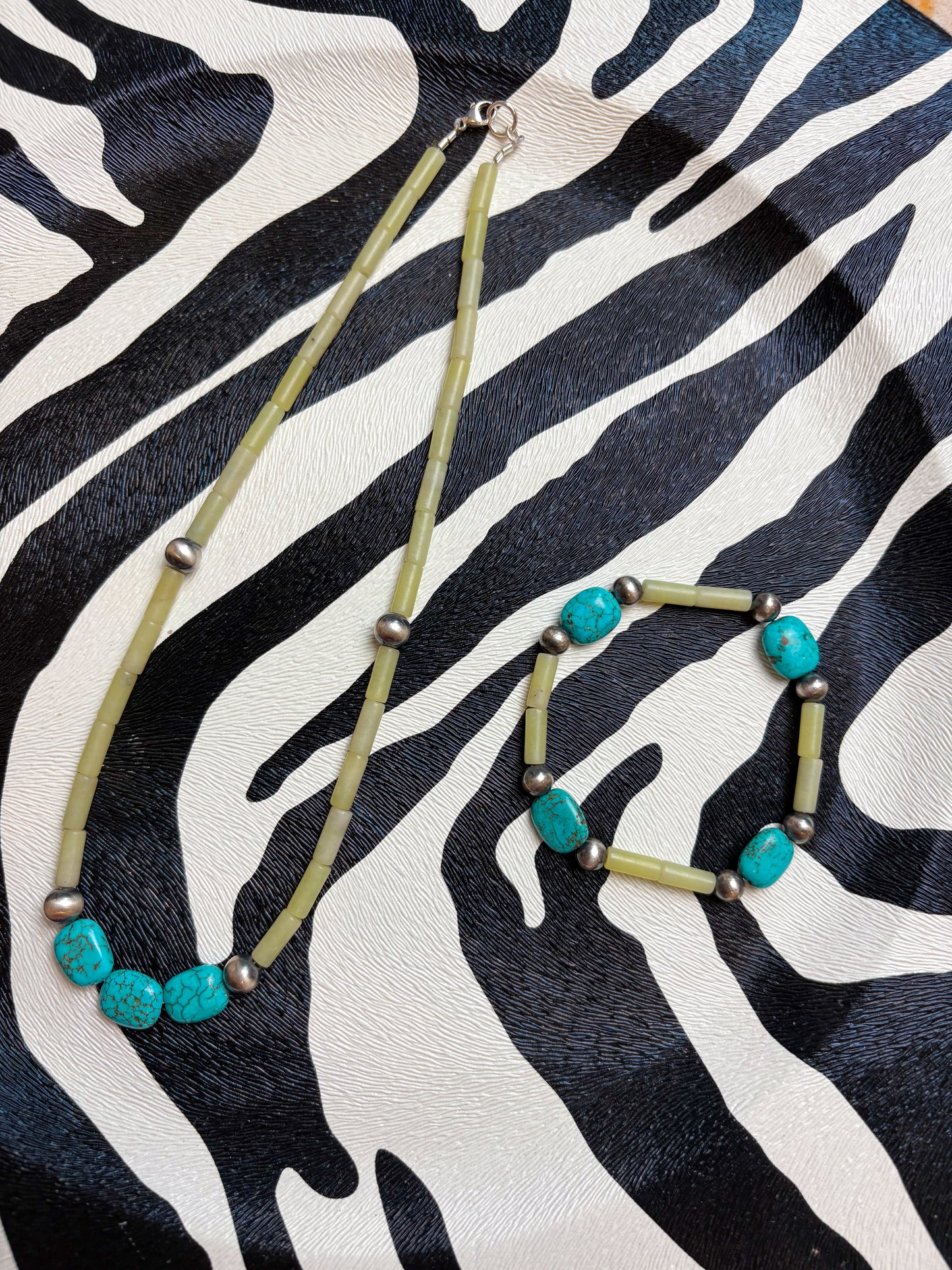 Jade & Turq Bracelet - average