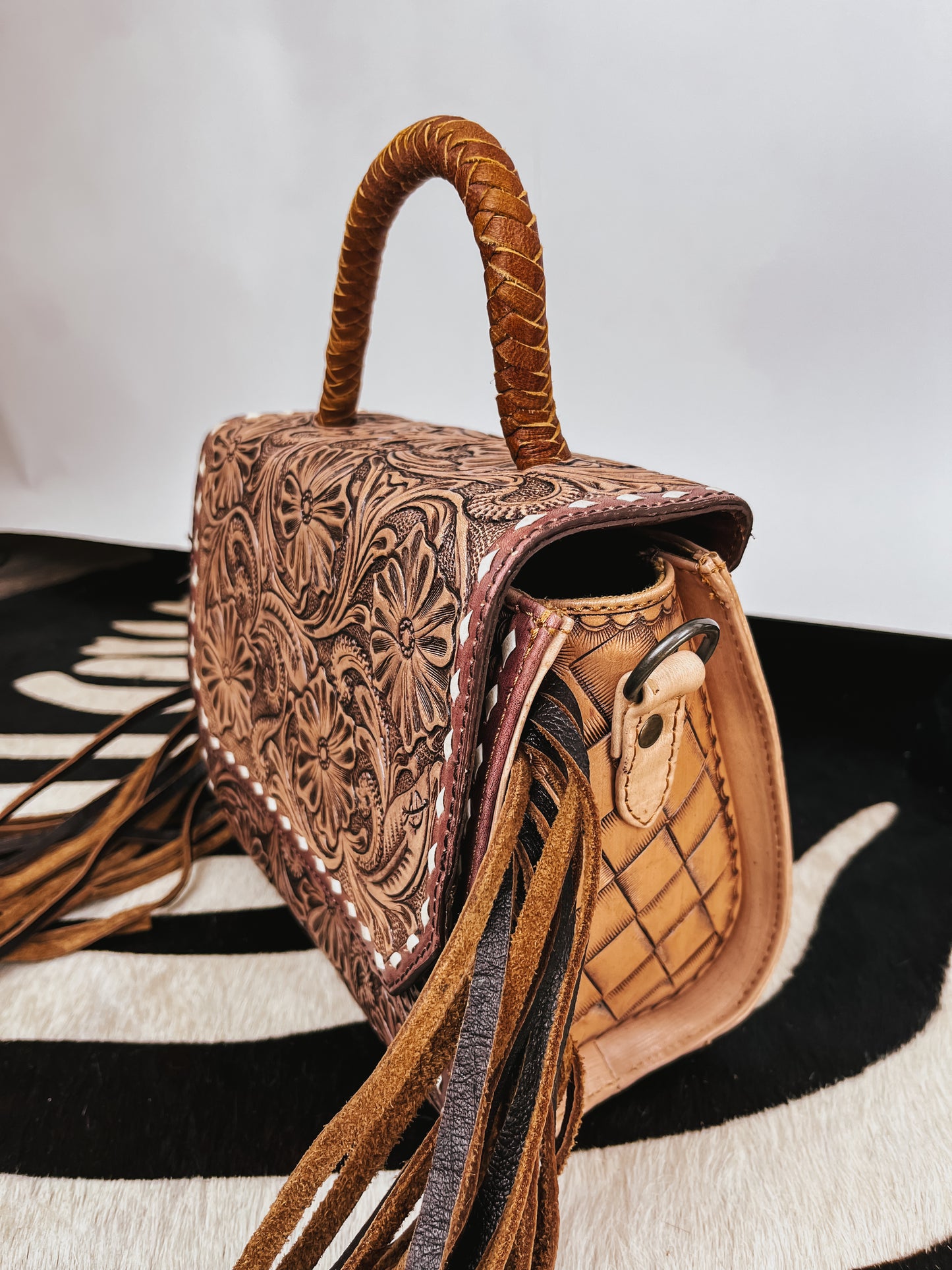 The Buckstitch Fringe Purse