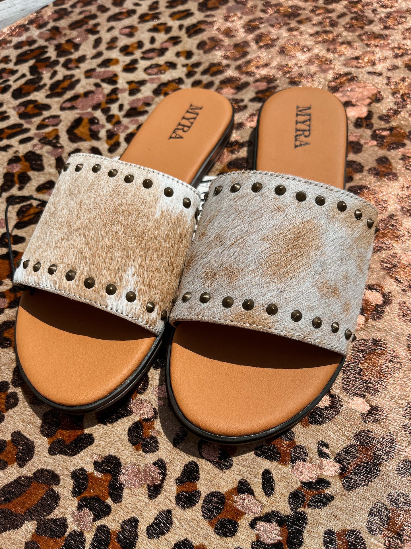 The Unbranded Slides- Brown Hide