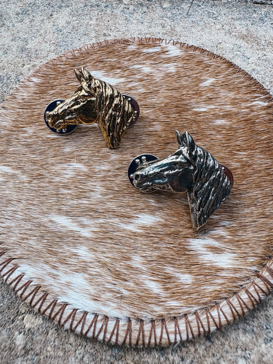 Horse Head Pin (2 colors)
