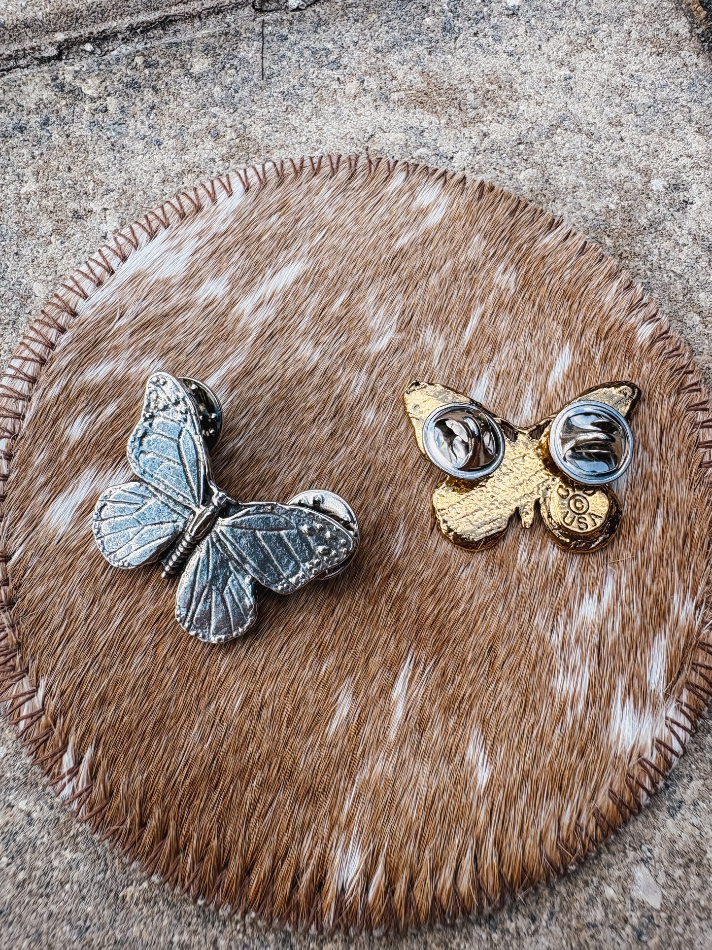 Monarch Butterfly Pin (2 colors)