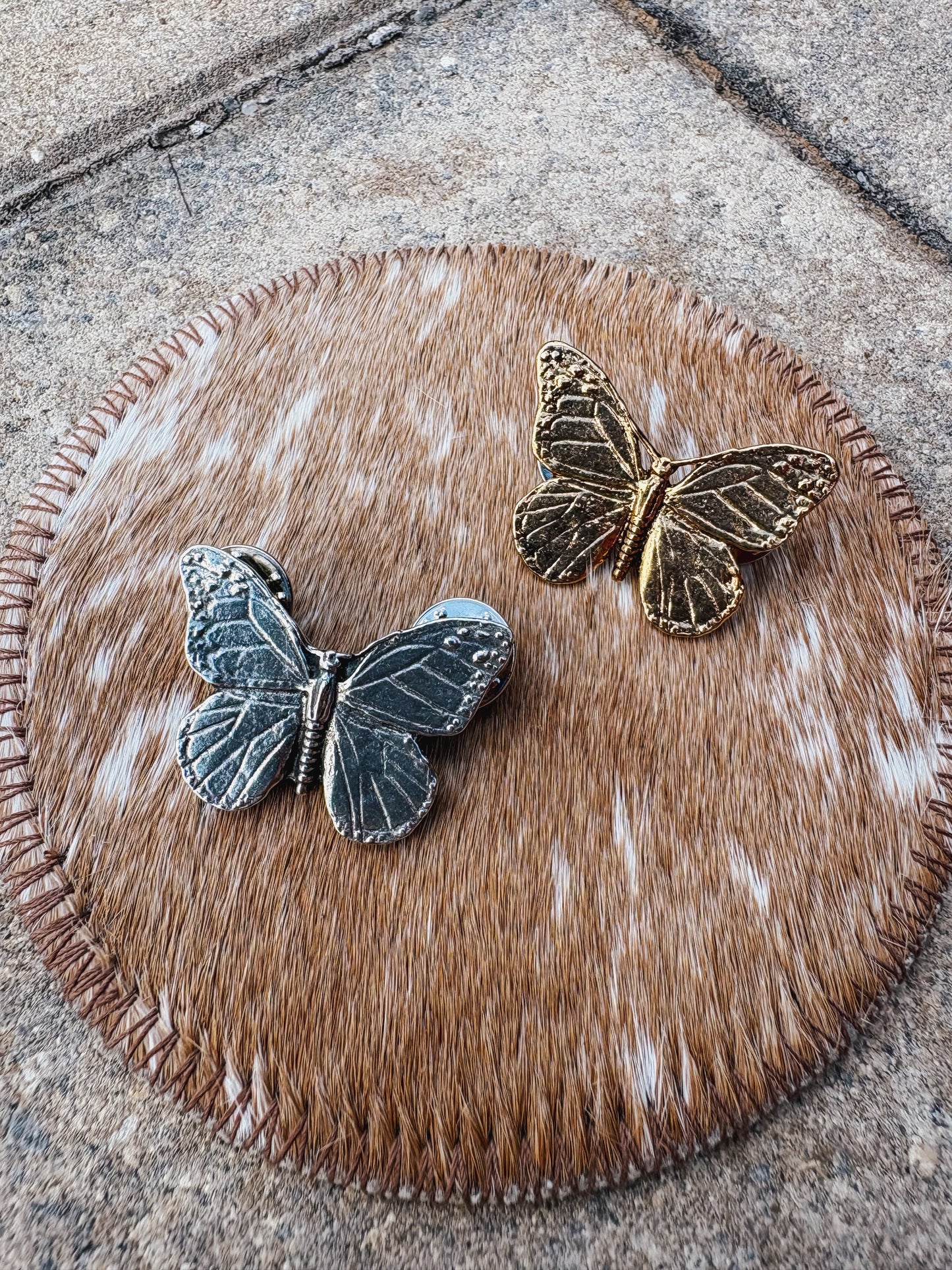 Monarch Butterfly Pin (2 colors)
