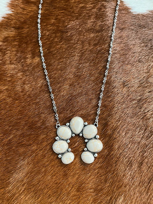 The Bloomer Necklace